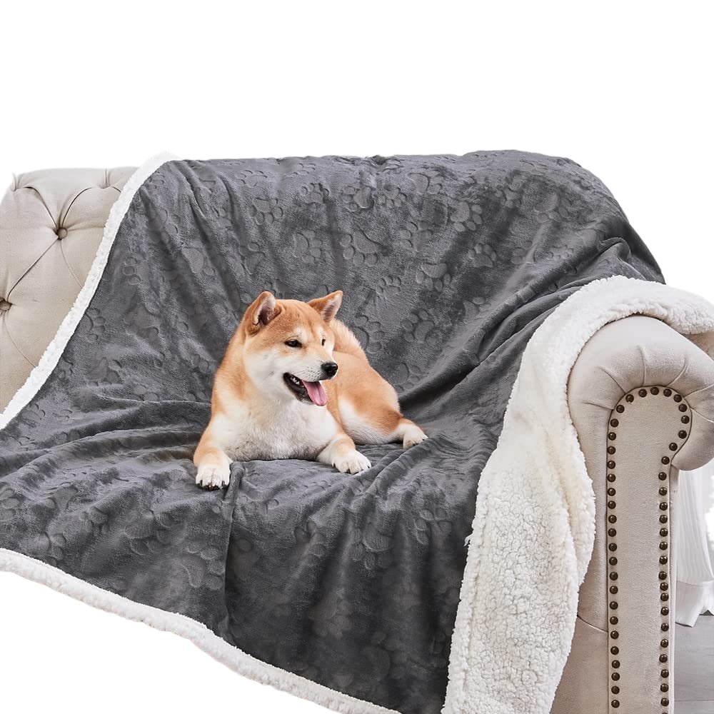 All-Season Flannel Waterproof Pet Mat