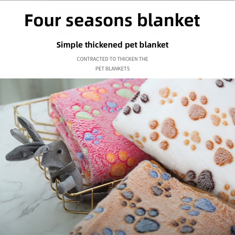 Coral Fleece Pet Blanket for Year-Round Warmth