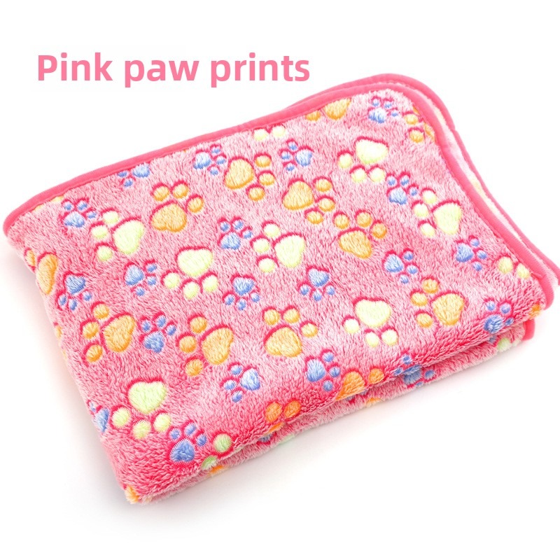 Coral Fleece Pet Blanket for Year-Round Warmth