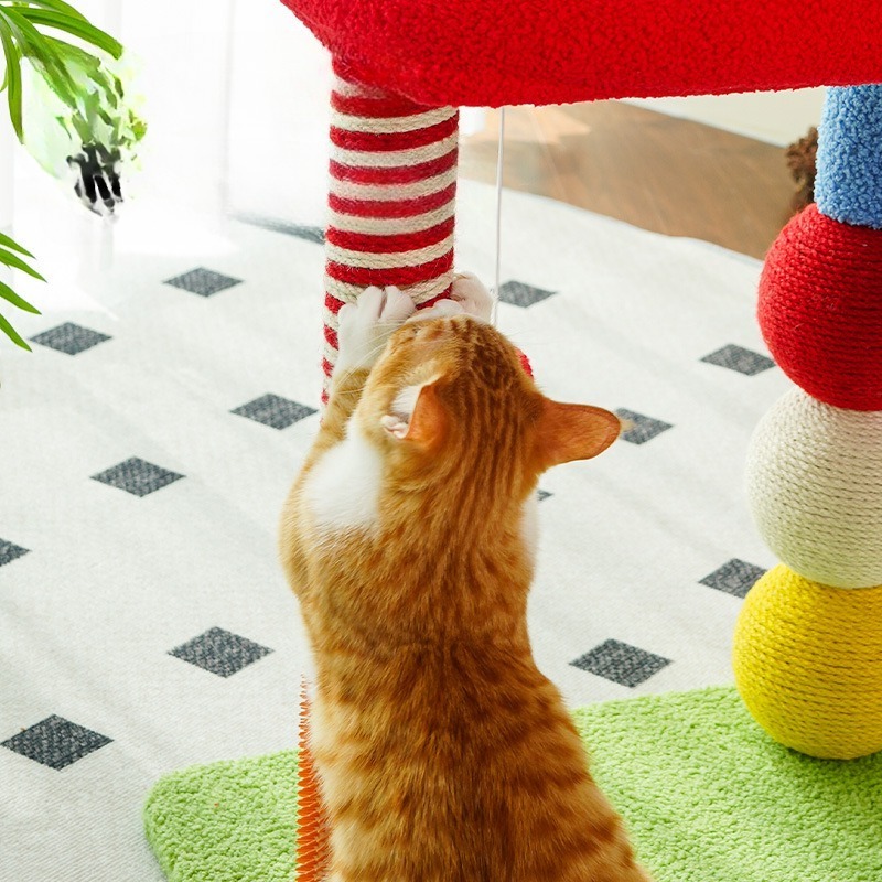 U-Shape Cat Climbing Frame with Pompom Toys