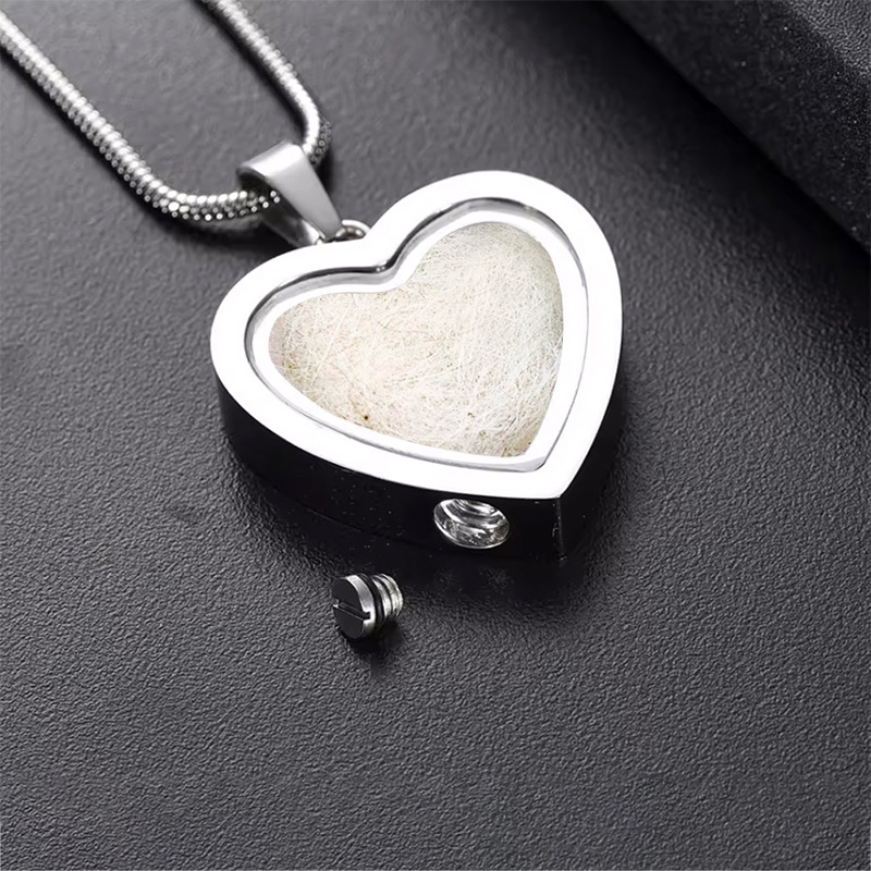 Openable Heart Shaped Glass Pet Urn Pendant