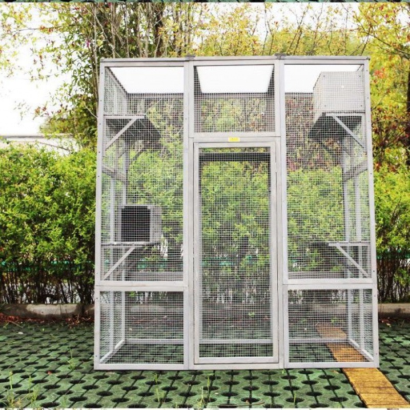 Large Wooden Cat Villa with Climbing Barbed Wire