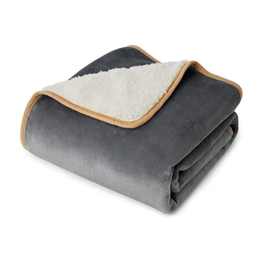 Double-Sided Plush Pet Blanket for Furniture Protection
