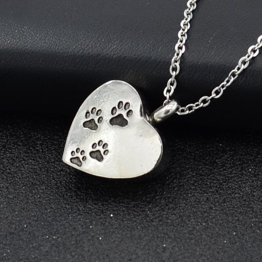 Pet Paw Memorial urn