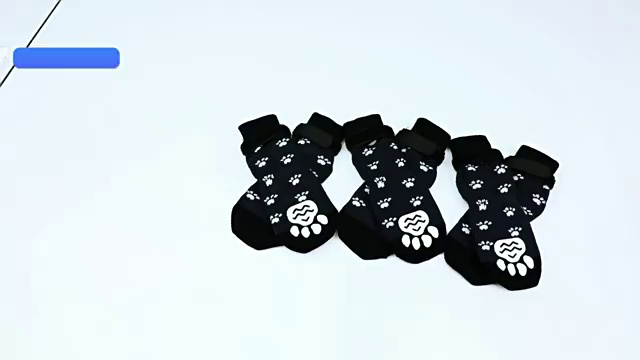 Christmas Themed Dog Socks with Non-Slip