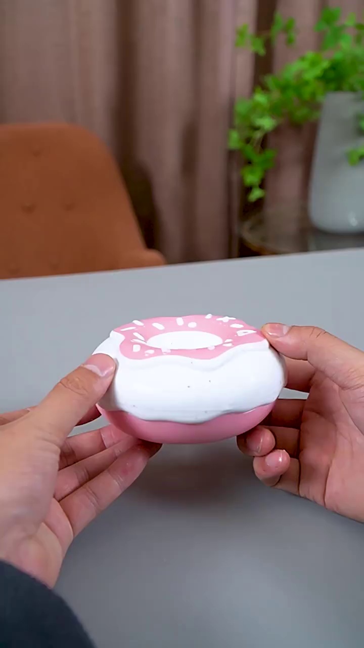 Donut Sounding Dog Chew Toy for Teeth Cleaning